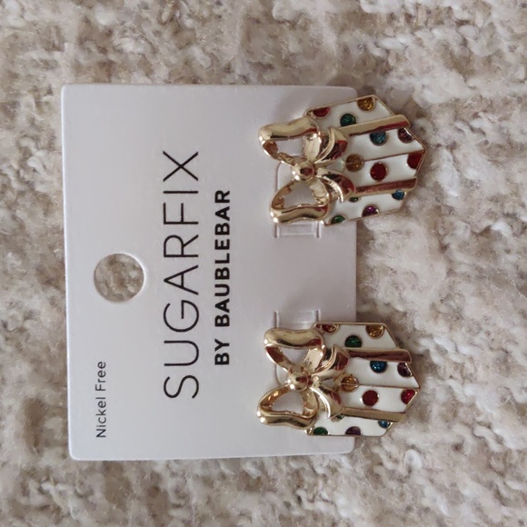 Sugarfix by Baublebar Polka Dot Gift Box Earrings NWT - Picture 1 of 4